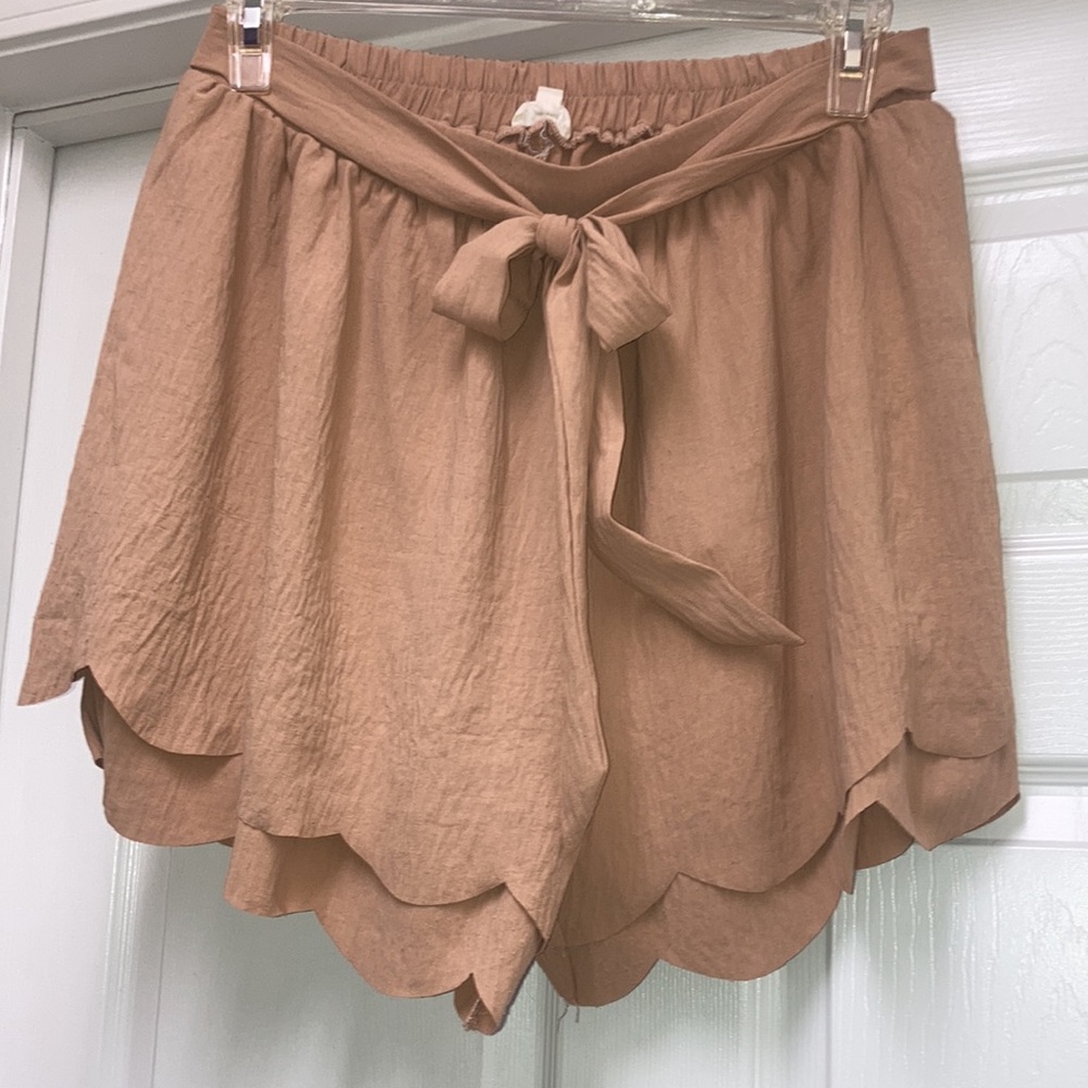Tan  ODDY Shorts.  Size Large
